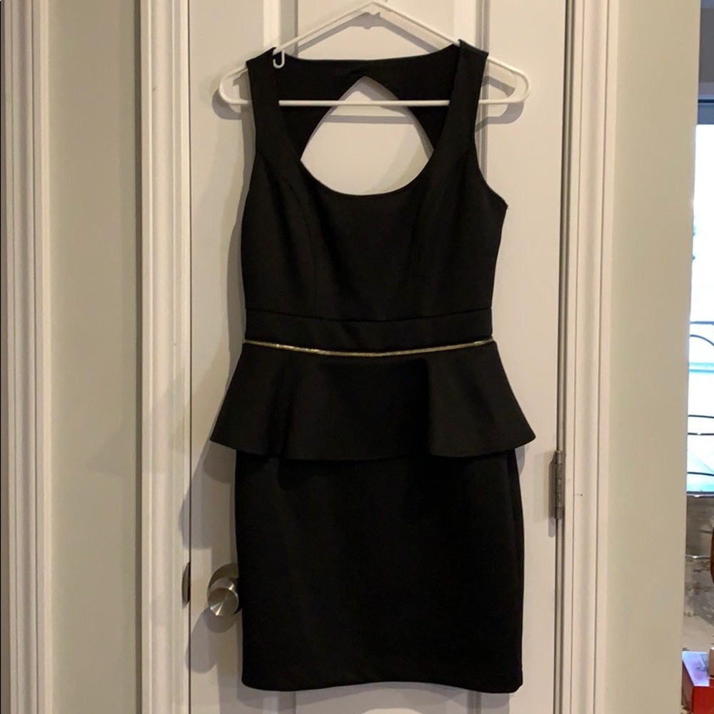 Bebe black Peplum dress with zipper